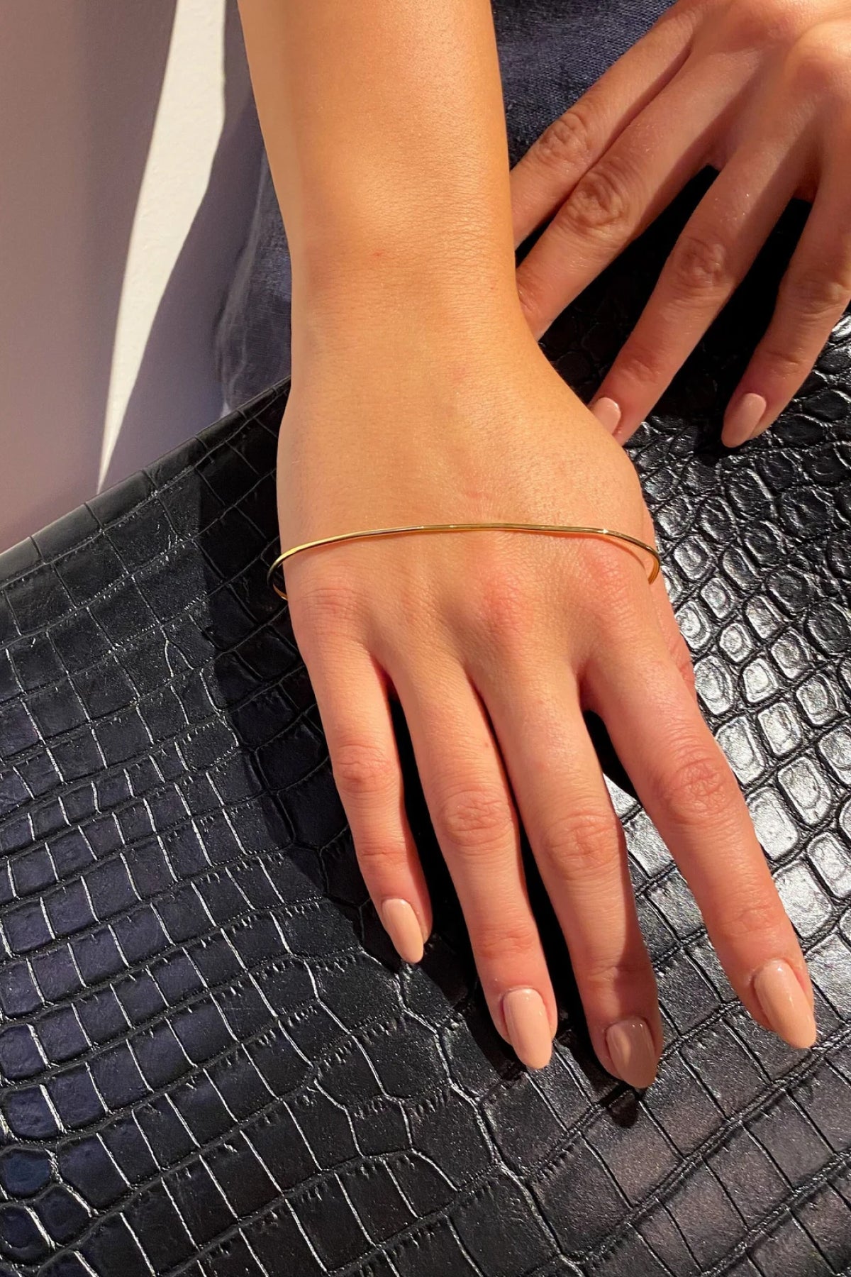 Minimal 18K Gold Filled Handlet - Bracelet