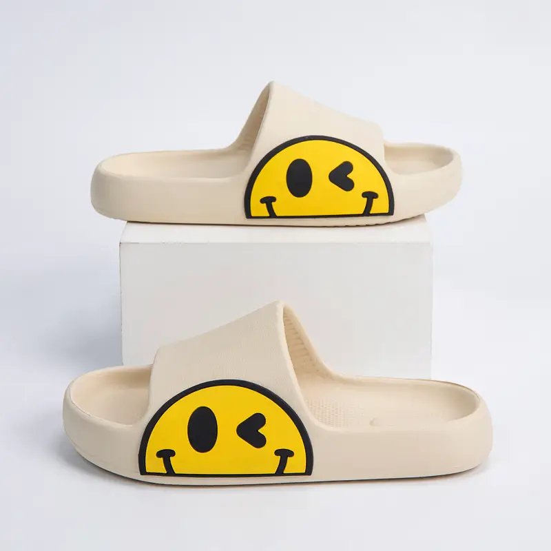 Wink Rubber Slippers (Cream) - US 5 / EUR 35-36 - Slippers