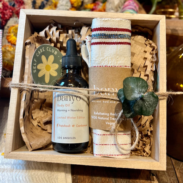 Banyo: Glamour Gift Box