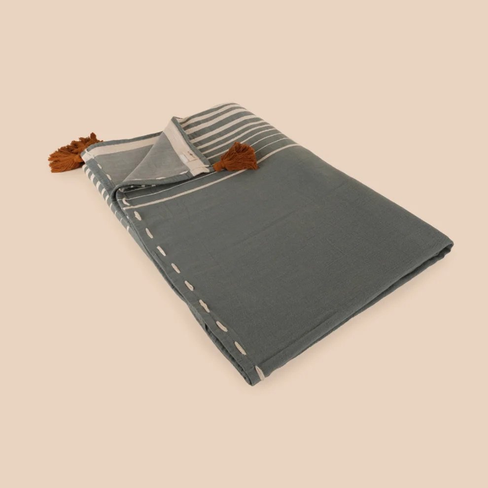Hazal Throw Blanket - Sage/Tobacco - Blankets