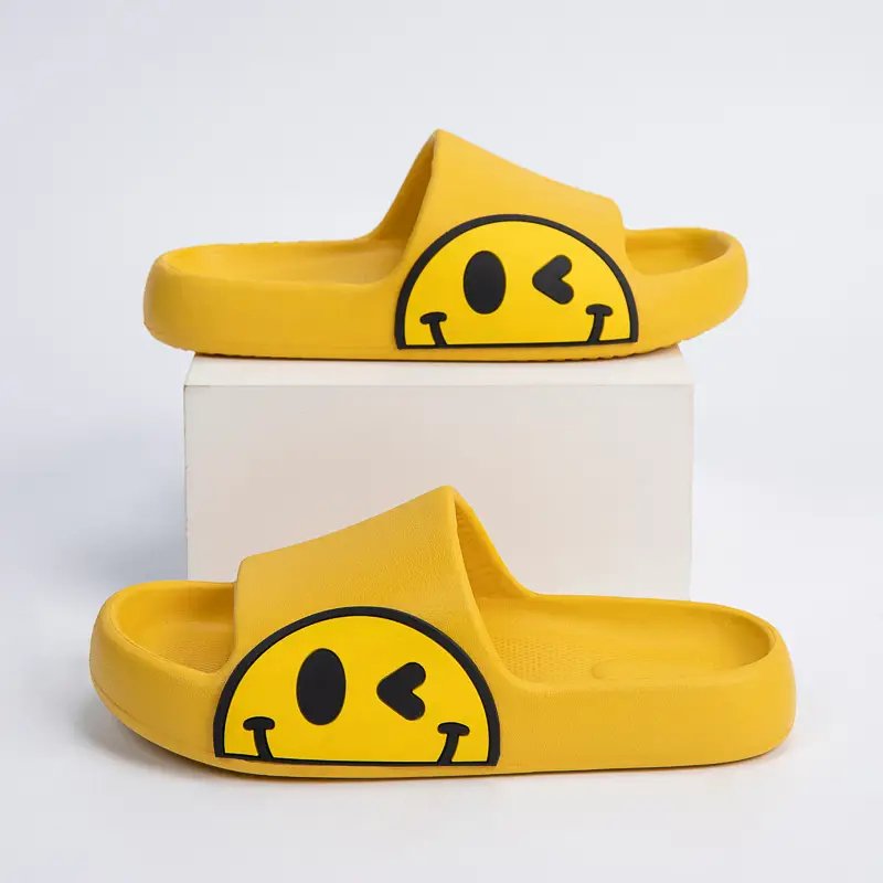 Wink Rubber Slippers (Yellow) - Large (US 7 / EUR 39-40) - Slippers